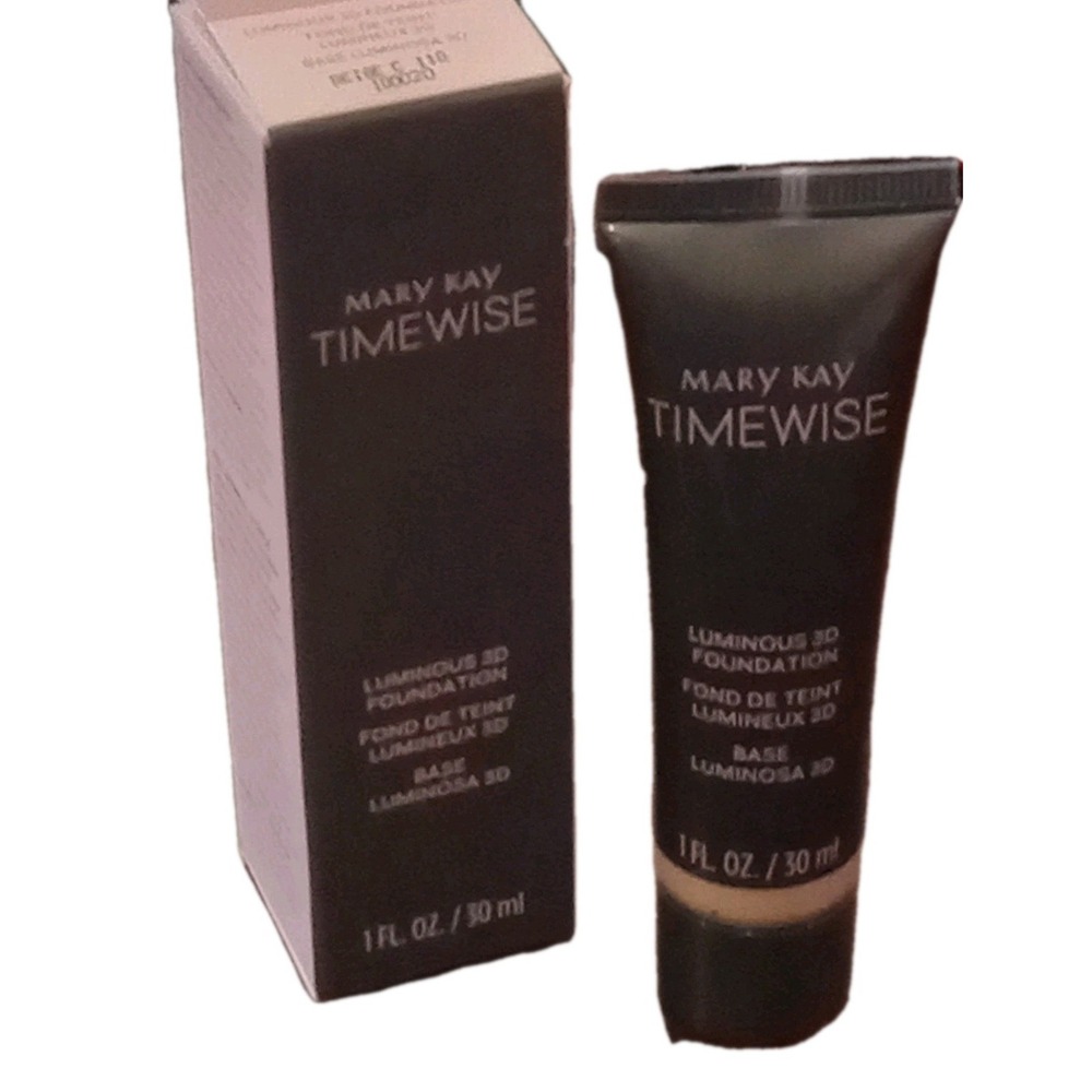 Beige C 110 Mary Kay Timewise Luminous 3D Foundation 100020 - Normal To Dry NEW